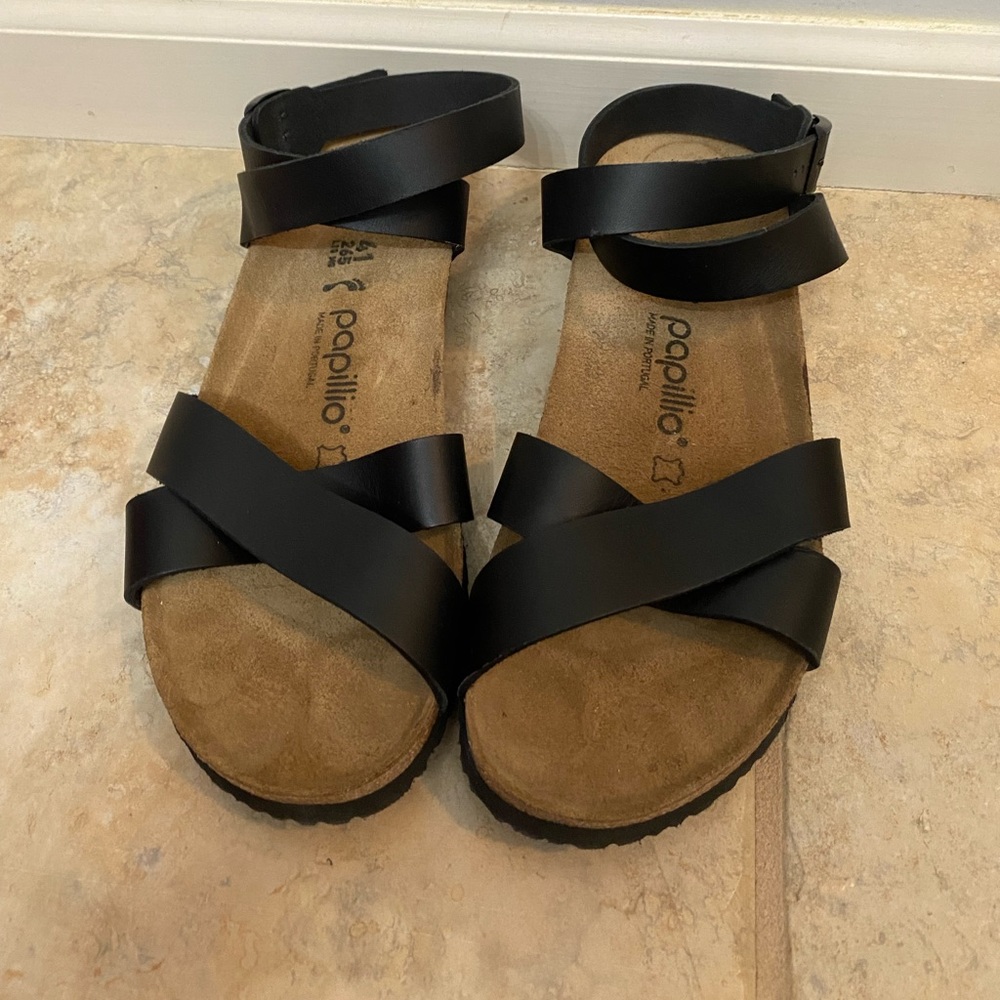 Birkenstock black sandals